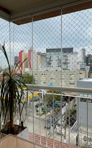 Apartamento à venda com 90m², 2 quartos e 2 vagasVaranda