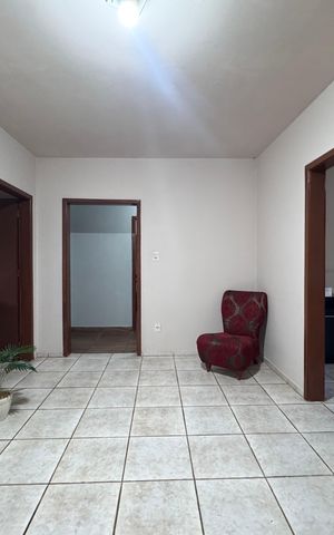 Casa à venda com 180m², 3 quartos e 2 vagas