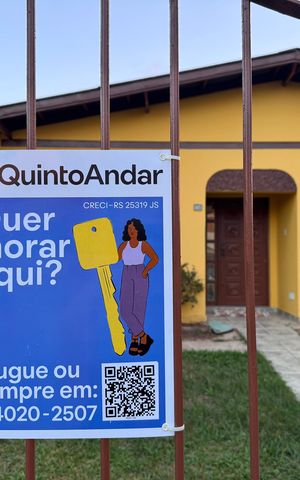 Casa à venda com 180m², 3 quartos e 2 vagas