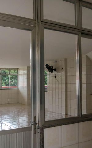 Apartamento à venda com 74m², 2 quartos e 1 vaga Apartamento à venda com 74m², 2 quartos e 1 vagaÁrea comum - Salão de festas