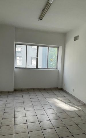 Apartamento à venda com 55m², 1 quarto e sem vaga