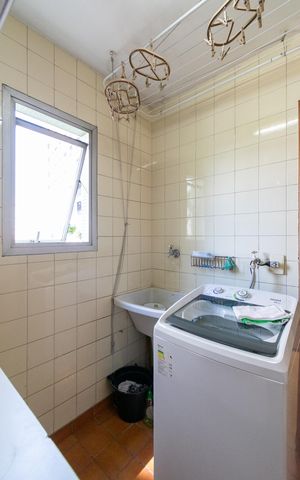 Apartamento à venda com 130m², 3 quartos e 2 vagasÁrea de Serviço