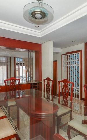 Casa à venda com 255m², 3 quartos e 4 vagasSala de Jantar