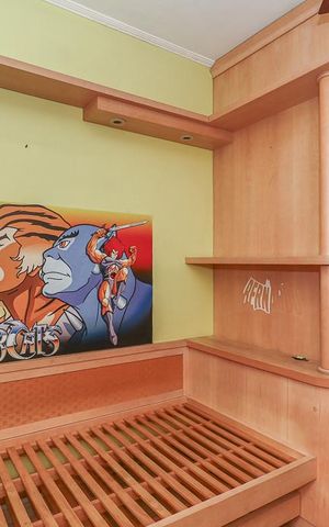 Casa à venda com 255m², 3 quartos e 4 vagasQuarto 2