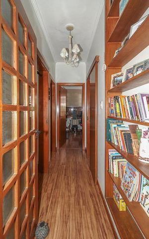 Apartamento à venda com 104m², 3 quartos e sem vagaCorredor