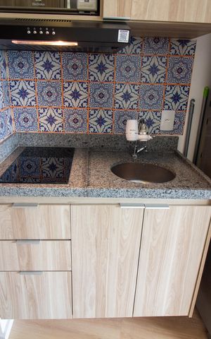 Studio à venda com 28m², 1 quarto e sem vaga Studio à venda com 28m², 1 quarto e sem vagaCozinha