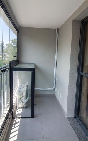 Studio à venda com 28m², 1 quarto e sem vaga Studio à venda com 28m², 1 quarto e sem vagaVaranda