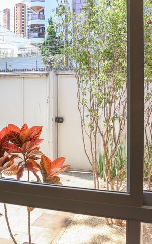 Casa à venda com 160m², 3 quartos e 2 vagas Casa à venda com 160m², 3 quartos e 2 vagasVista da Sala
