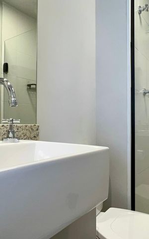 Studio à venda com 25m², 1 quarto e sem vaga Studio à venda com 25m², 1 quarto e sem vagaBanheiro