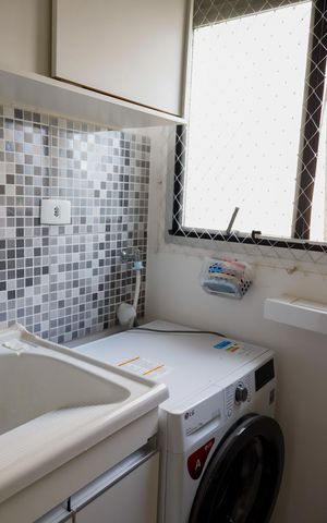 Apartamento à venda com 64m², 3 quartos e 1 vaga Apartamento à venda com 64m², 3 quartos e 1 vagaLavanderia