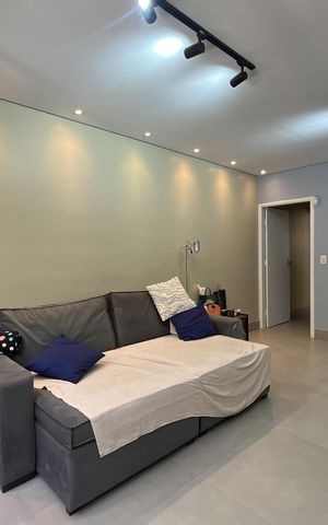 Casa à venda com 281m², 3 quartos e 2 vagas Casa à venda com 281m², 3 quartos e 2 vagasSala