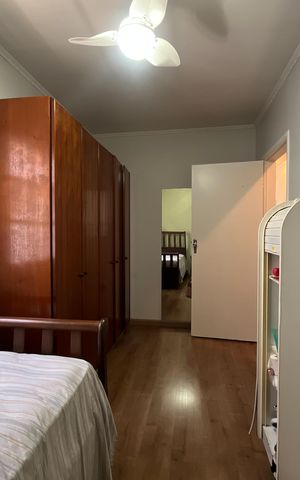 Casa à venda com 281m², 3 quartos e 2 vagas Casa à venda com 281m², 3 quartos e 2 vagasQuarto 1