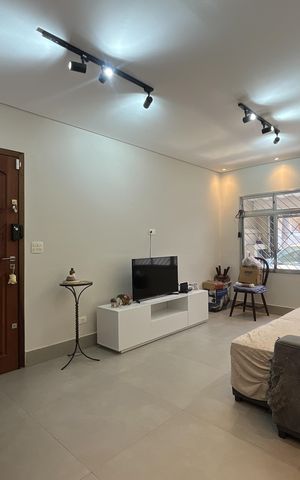 Casa à venda com 281m², 3 quartos e 2 vagas Casa à venda com 281m², 3 quartos e 2 vagasSala
