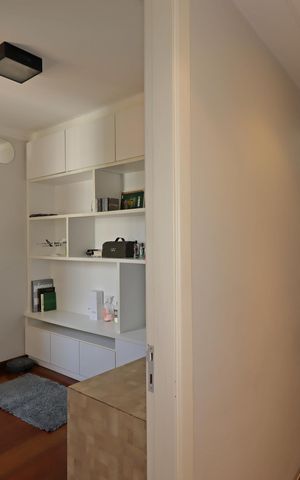 Apartamento à venda com 77m², 3 quartos e 2 vagasCorredor