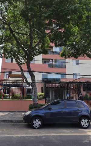 Apartamento à venda com 77m², 3 quartos e 2 vagasFachada