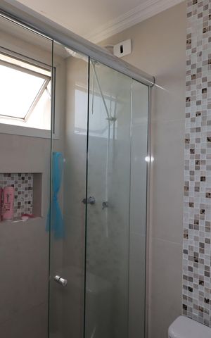 Apartamento à venda com 77m², 3 quartos e 2 vagasBanheiro da Suíte