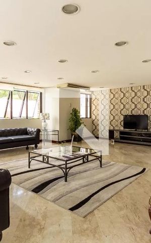 Studio para alugar com 39m², 1 quarto e 1 vaga Studio para alugar com 39m², 1 quarto e 1 vagaÁrea comum - Salão de festas
