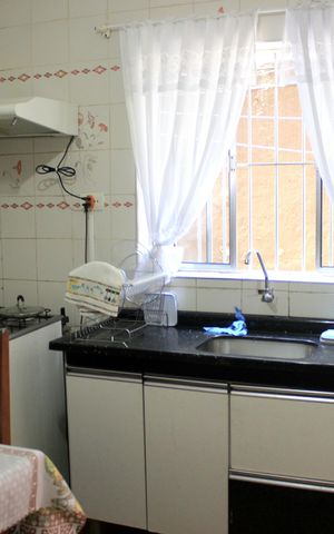 Casa à venda com 150m², 5 quartos e 2 vagasCozinha (casa 1)