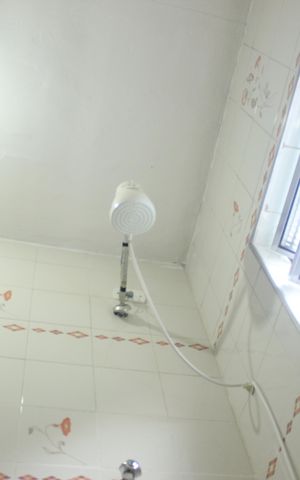 Casa à venda com 150m², 5 quartos e 2 vagasBanheiro 2 (casa 1)