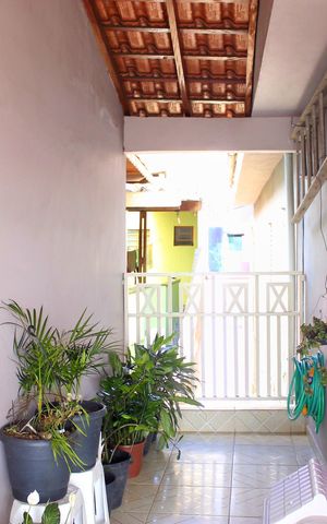Casa à venda com 150m², 5 quartos e 2 vagasVaranda (casa 1)