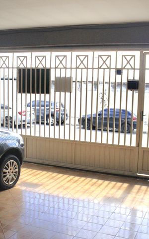 Casa à venda com 150m², 5 quartos e 2 vagasGaragem 