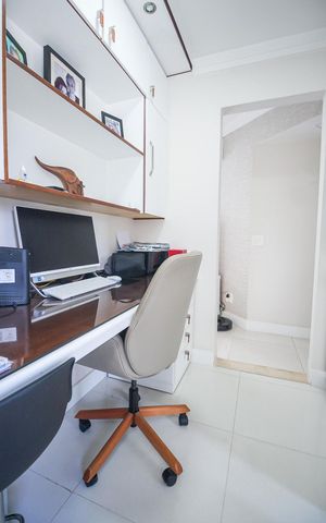 Apartamento à venda com 70m², 2 quartos e 1 vagaEscritório