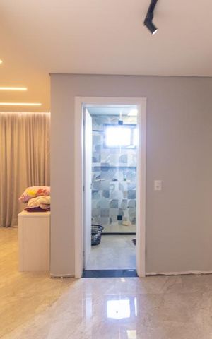 Casa de condomínio para alugar com 215m², 2 quartos e 3 vagas Casa de condomínio para alugar com 215m², 2 quartos e 3 vagasCloset da suíte 2