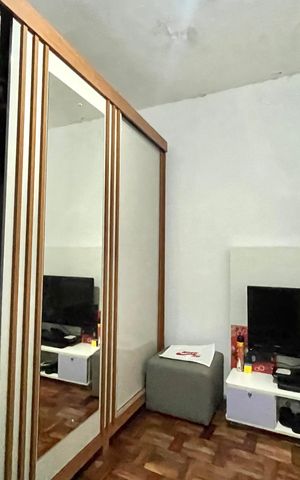 Casa à venda com 290m², 3 quartos e 4 vagas Casa à venda com 290m², 3 quartos e 4 vagasQuarto 3