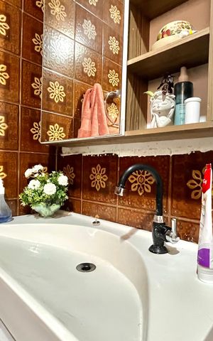 Casa à venda com 290m², 3 quartos e 4 vagas Casa à venda com 290m², 3 quartos e 4 vagasBanheiro Corredor