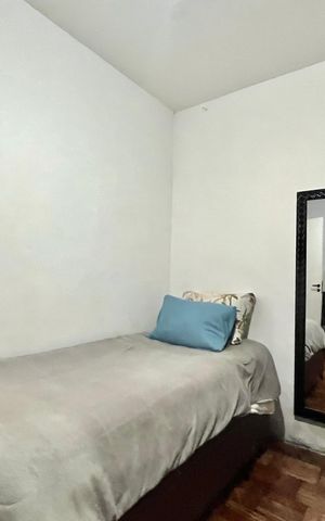 Casa à venda com 290m², 3 quartos e 4 vagas Casa à venda com 290m², 3 quartos e 4 vagasQuarto 3