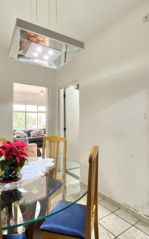 Casa à venda com 290m², 3 quartos e 4 vagas Casa à venda com 290m², 3 quartos e 4 vagasSala de Jantar