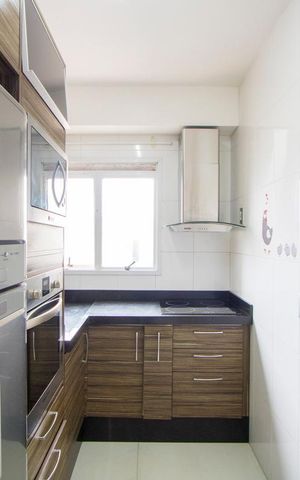 Apartamento à venda com 86m², 2 quartos e 2 vagas Apartamento à venda com 86m², 2 quartos e 2 vagasCozinha