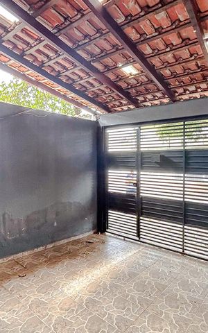 Casa à venda com 75m², 2 quartos e 1 vagaGaragem
