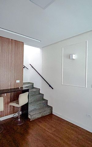 Casa à venda com 75m², 2 quartos e 1 vagaSala