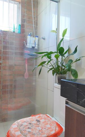 Casa à venda com 180m², 3 quartos e 3 vagasBanheiro 1