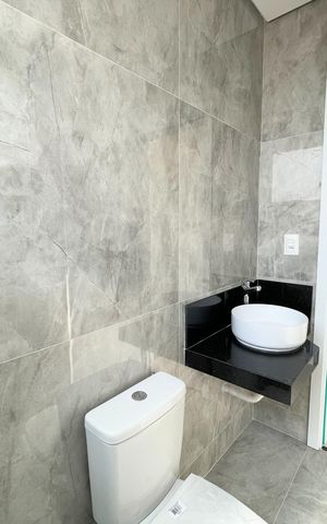Apartamento à venda com 144m², 4 quartos e 2 vagasBanheiro social