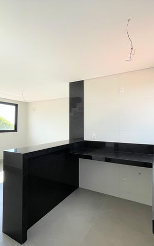 Apartamento à venda com 144m², 4 quartos e 2 vagasCozinha