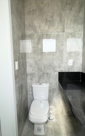 Apartamento à venda com 144m², 4 quartos e 2 vagasBanheiro suíte 1