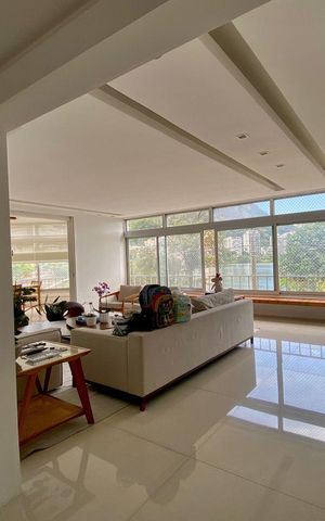 Apartamento à venda com 267m², 5 quartos e 2 vagasSALA