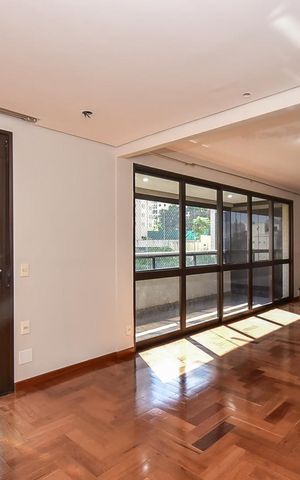 Apartamento à venda com 176m², 3 quartos e 3 vagasSala