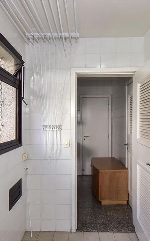Apartamento à venda com 176m², 3 quartos e 3 vagasÁrea de Serviço 