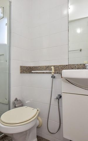 Apartamento à venda com 176m², 3 quartos e 3 vagasBanheiro Suíte 2