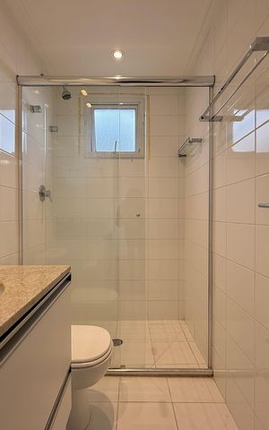 Apartamento para alugar com 160m², 4 quartos e 2 vagas Apartamento para alugar com 160m², 4 quartos e 2 vagasBanheiro Suíte 2