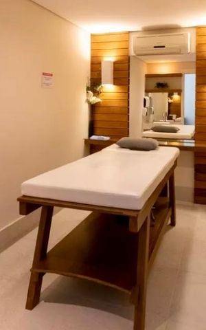 Apartamento para alugar com 160m², 4 quartos e 2 vagas Apartamento para alugar com 160m², 4 quartos e 2 vagasMassagem