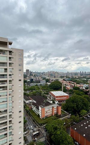 Apartamento para alugar com 160m², 4 quartos e 2 vagas Apartamento para alugar com 160m², 4 quartos e 2 vagasVista Quarto 3