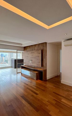 Apartamento para alugar com 160m², 4 quartos e 2 vagas Apartamento para alugar com 160m², 4 quartos e 2 vagasSala