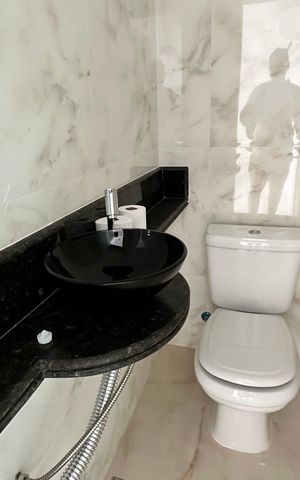 Casa de condomínio para alugar com 300m², 5 quartos e 4 vagasLavabo