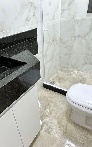 Casa de condomínio para alugar com 300m², 5 quartos e 4 vagasBanheiro quarto 5