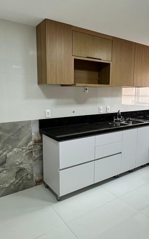 Casa de condomínio para alugar com 300m², 5 quartos e 4 vagasCozinha