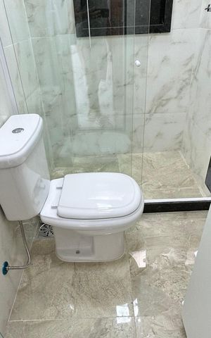 Casa de condomínio para alugar com 300m², 5 quartos e 4 vagasBanheiro quarto 4